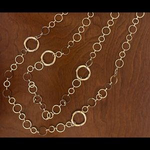 Gold circles necklace